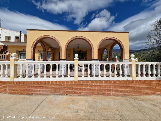 Villa en venta en Periana (Málaga)