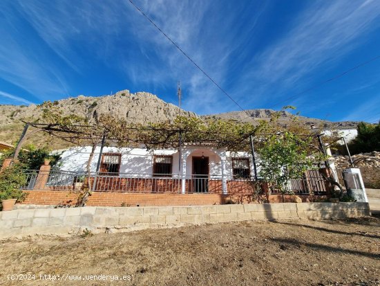 Villa en venta en Periana (Málaga)