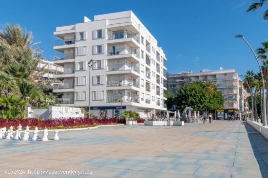 Apartamento en venta en Estepona (Málaga)