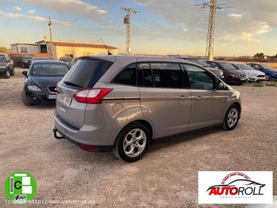 FORD Grand C-Max en venta en BolaÃ±os de
Calatrava (Ciudad Real) - BolaÃ±os de
Calatrava