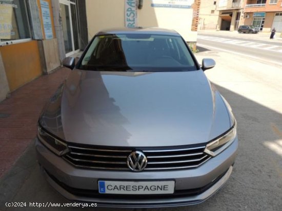 VOLKSWAGEN Passat en venta en AlcarrÃ s (Lleida) - AlcarrÃ s