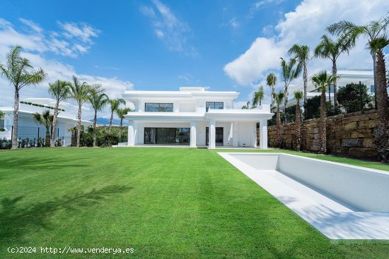 Villa en venta en Marbella (Málaga)