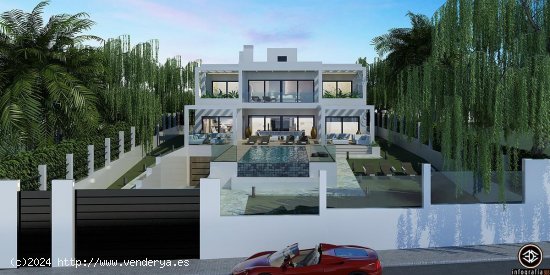  Villa en venta en Marbella (Málaga) 