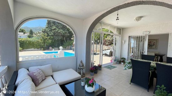 Villa en venta en Benalmádena (Málaga)