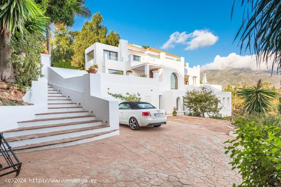  Villa en venta en Marbella (Málaga) 