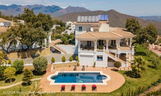 Villa en venta en Alhaurín el Grande (Málaga)