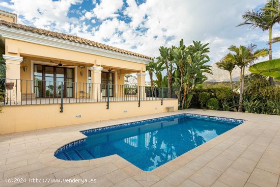 Villa en venta a estrenar en Marbella (Málaga)