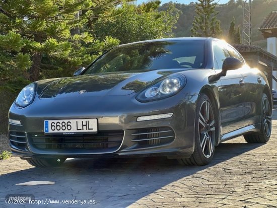 Porsche Panamera 4S de 2014 con 157.500 Km por 38.500 EUR. en Malaga