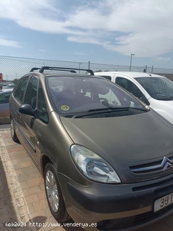 Citroen Xsara Picasso 1.6 HDI 110 SX TOP de 2008 con 286.000 Km por 2.600 EUR. en Valencia