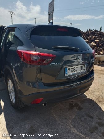 Mazda CX-5 2.2 sky activ technology style navi de 2015 con 163.000 Km por 13.100 EUR. en Valencia