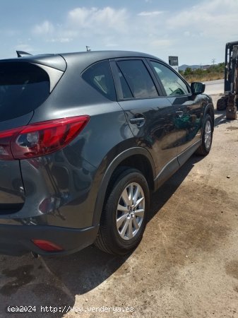 Mazda CX-5 2.2 sky activ technology style navi de 2015 con 163.000 Km por 13.100 EUR. en Valencia