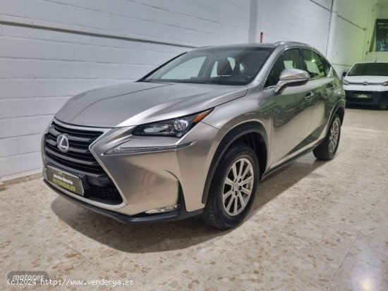  Lexus NX 300h  corporate de 2016 con 198.900 Km por 19.000 EUR. en Sevilla 