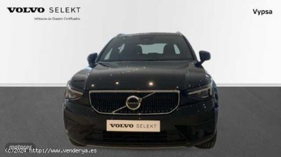 Volvo XC40 XC40 Core, B3 (gasolina), Gasolina de 2022 con 15.650 Km por 37.900 EUR. en Ciudad Real