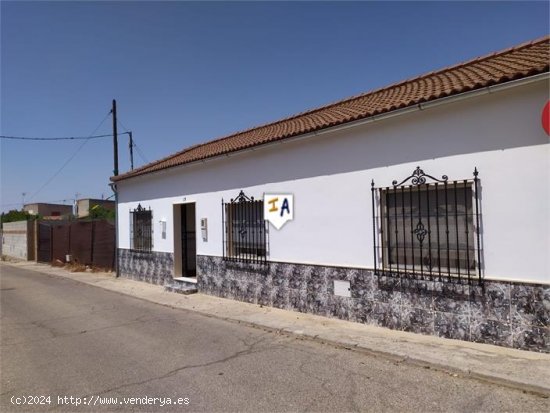 Villa en venta en La Carlota (Córdoba)