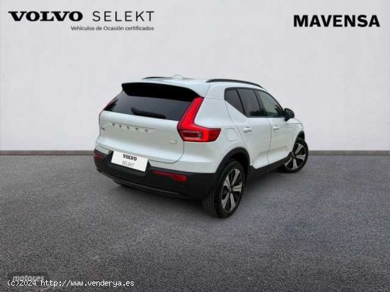 Volvo XC40 XC40 Recharge Plus, T4 plug-in hybrid, Electrico/Gasolina, Dark de 2022 con 210 Km por 48