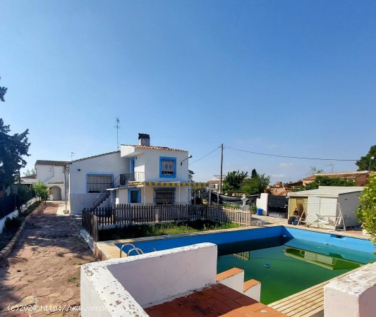 Villa en venta en Llíria (Valencia)