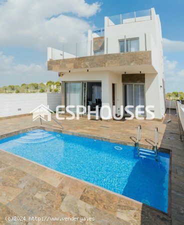 Casa en venta a estrenar en Orihuela (Alicante)