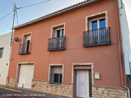 Casa en venta en Beniarbeig (Alicante)