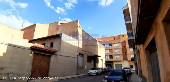 Local en venta en Faura (Valencia)