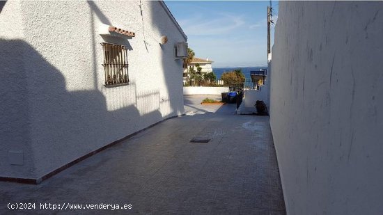 Villa en venta en Manilva (Málaga)