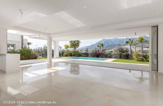 Villa en venta en Marbella (Málaga)