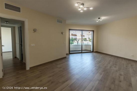 Apartamento en venta en Estepona (Málaga)