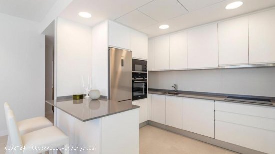 Apartamento en venta en Estepona (Málaga)