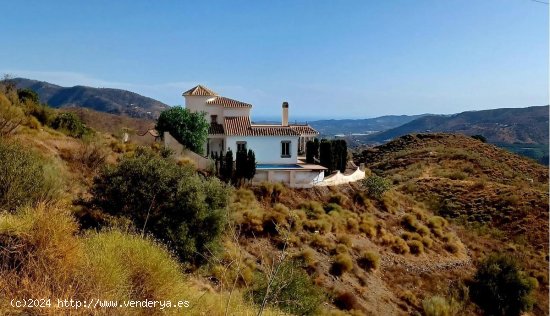  Villa en venta en Canillas de Aceituno (Málaga) 