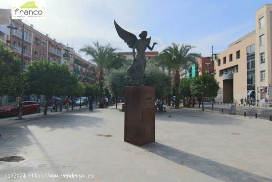 EN LA MEJOR PLAZA DE SAN ANTOLIN - MURCIA