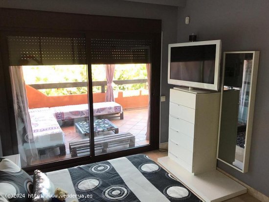 Apartamento en venta en Estepona (Málaga)