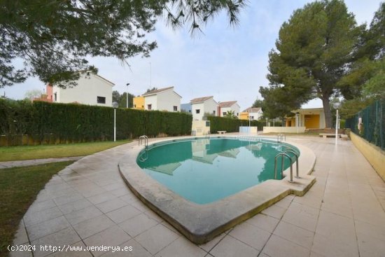 Villa en venta en Riba-roja de Túria (Valencia)