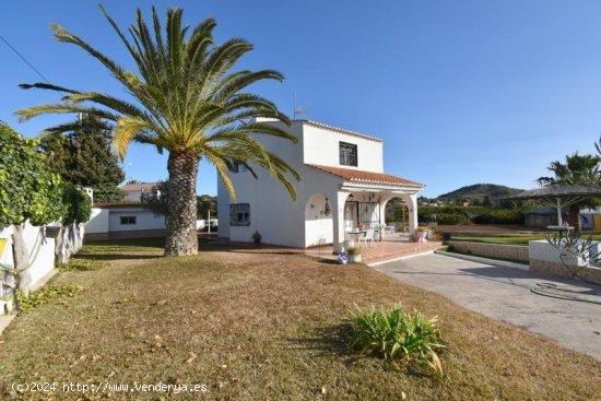 Villa en venta en Riba-roja de Túria (Valencia)