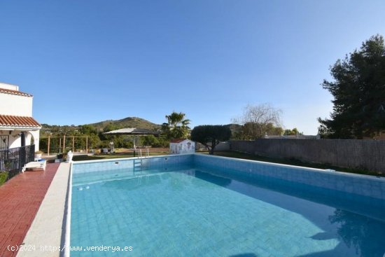 Villa en venta en Riba-roja de Túria (Valencia)