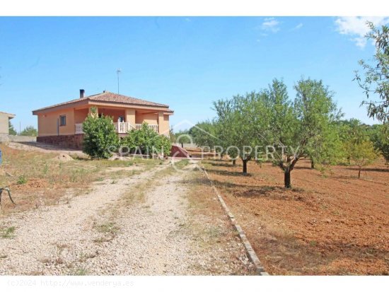 Chalet en venta en Monserrat (Valencia)