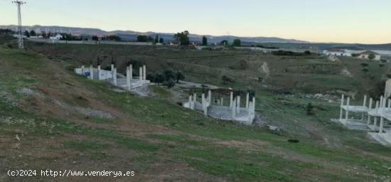 Venta de Suelo Urbano para construir 21 vivienda en Otura - GRANADA