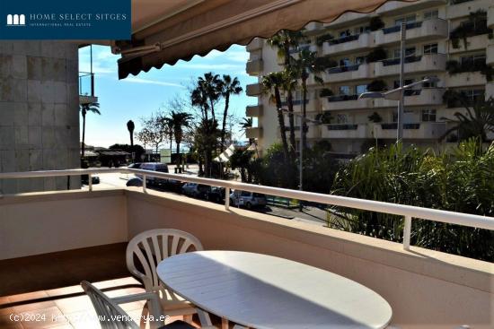 Estupendo piso en avenida Sofía con vistas mar - BARCELONA