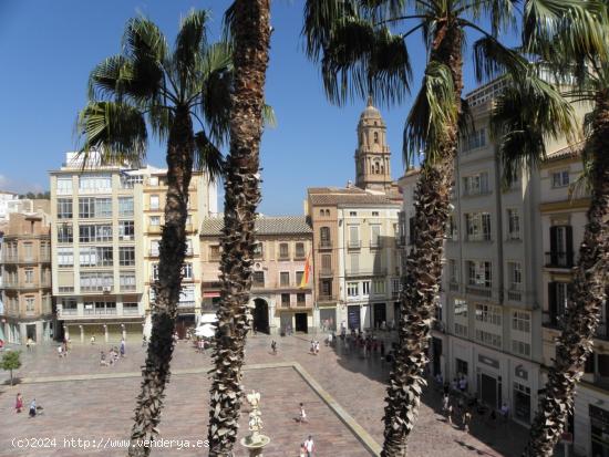 4 DORMITORIOS EN ULTIMA PLANTA EN CENTRO HISTORICO DE MALAGA. - MALAGA