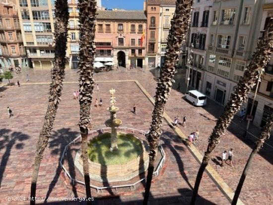 4 DORMITORIOS EN ULTIMA PLANTA EN CENTRO HISTORICO DE MALAGA. - MALAGA