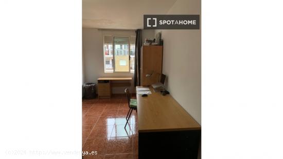 Encantadora habitación en alquiler en Algirós, Valencia - VALENCIA