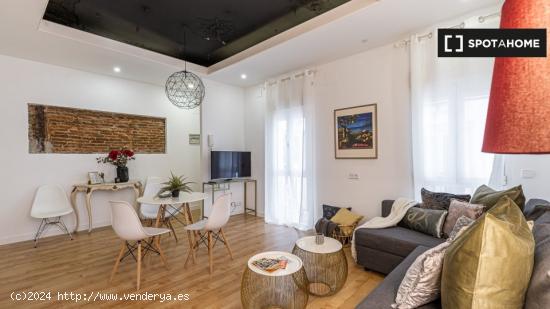 Apartamento de 2 dormitorios en alquiler en Madrid - MADRID