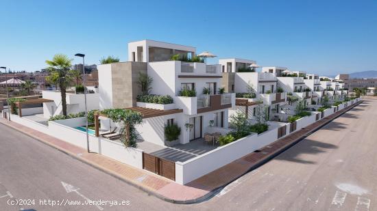 VILLAS PAREADAS DE PLANTA BAJA CON SOLÁRIUM - MURCIA