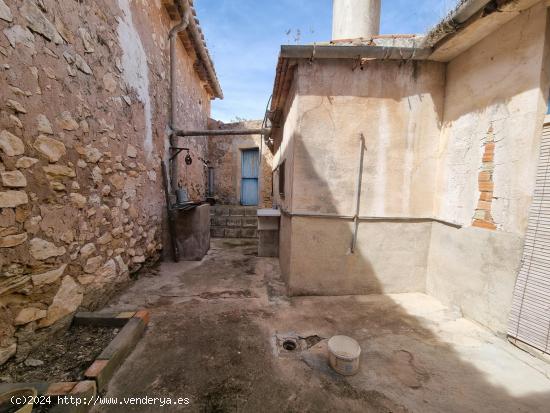 SE VENDE ESTUPENDA CASA DE PUEBLO PINOSO (ALICANTE) SPAIN - ALICANTE