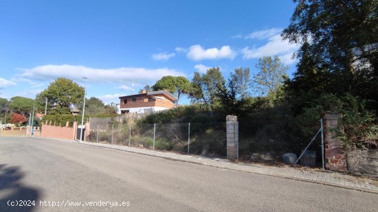 Suelo urbano en venta  en Sils - Girona