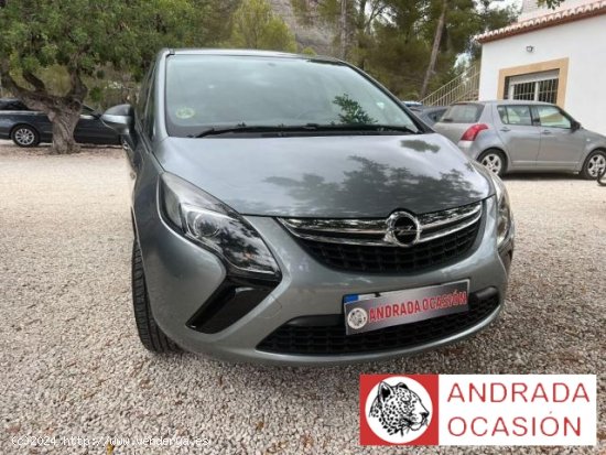 OPEL Zafira Tourer en venta en XÃ bia (Alicante) - XÃ bia