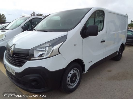 Renault Trafic FURGON 1.6 DCI 120 CV. de 2016 con 166.000 Km por 16.500 EUR. en Murcia