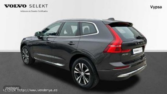 Volvo XC 60 2.0 T6 RECHARGE CORE AUTO 4WD 350 5P de 2023 con 24.339 Km por 51.500 EUR. en Malaga