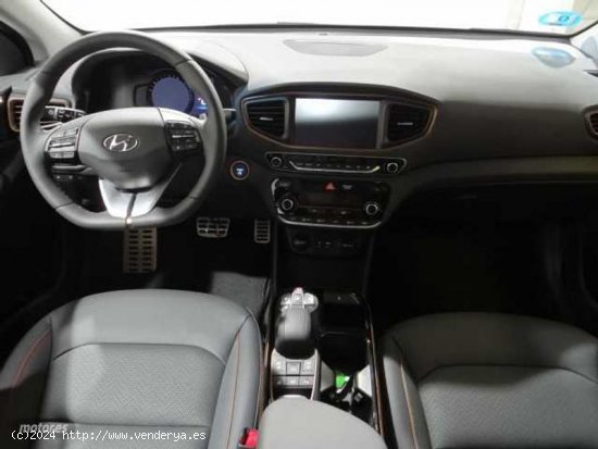 Hyundai Ioniq 88kW Style de 2020 con 36.125 Km por 22.500 EUR. en Valladolid