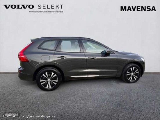 Volvo XC 60 XC60 Momentum, B4 mild hybrid (diesel) de 2022 con 24.411 Km por 43.500 EUR. en Badajoz