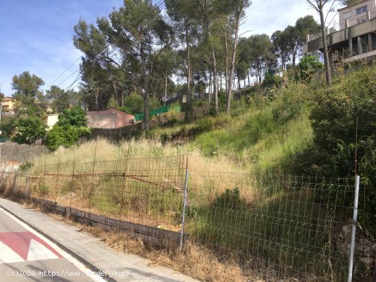 Terreno urbano en Canyelles, urbanización California - BARCELONA