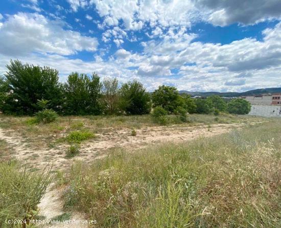 Terreno urbano y urbanizable en Albaida - VALENCIA